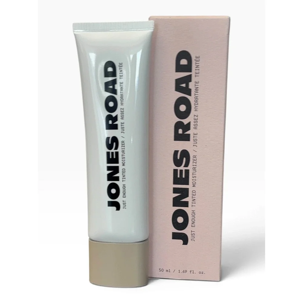 Jones Road Just Enough Tinted Moisturizer Light 50ml 1.69 fl oz NIB